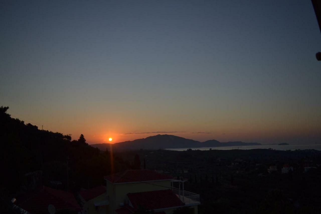 Mayra Lithakia (Zakynthos)