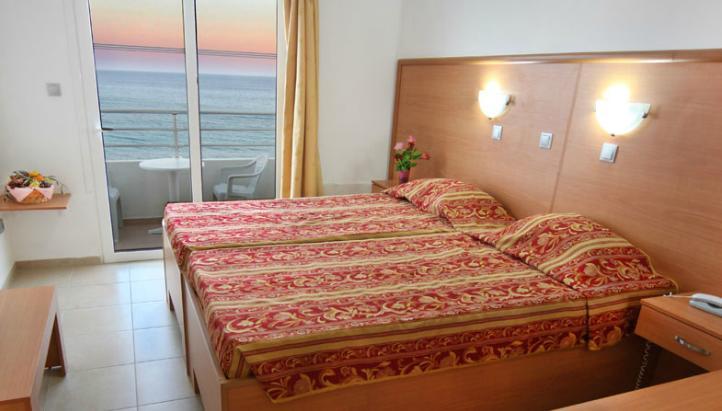 Ilyssion Hotel