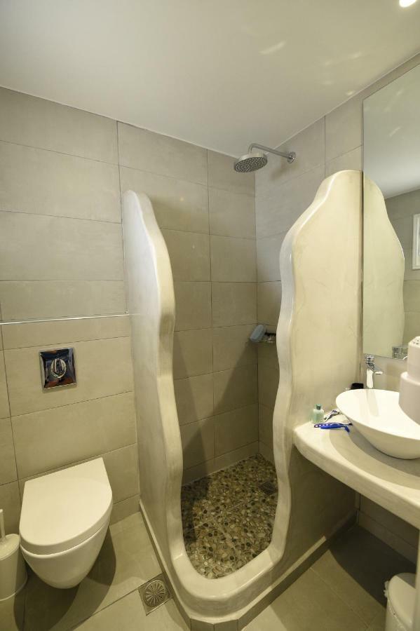 Sunflower Hotel
