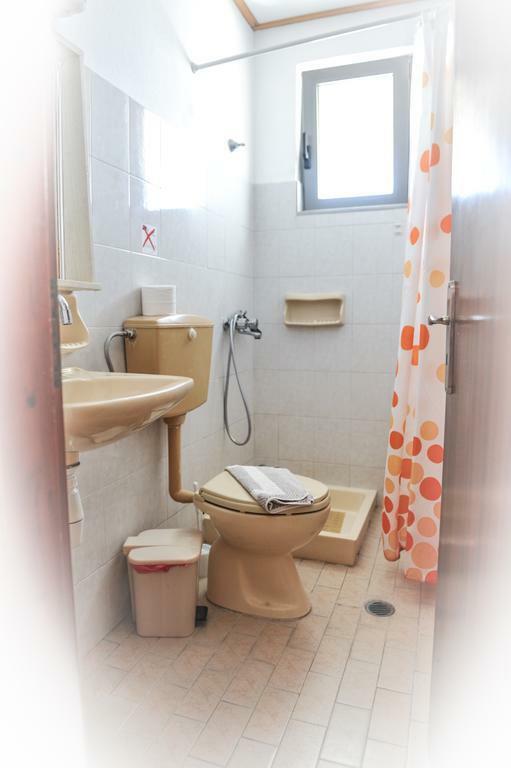 Ilyssion Holidays Apartment *