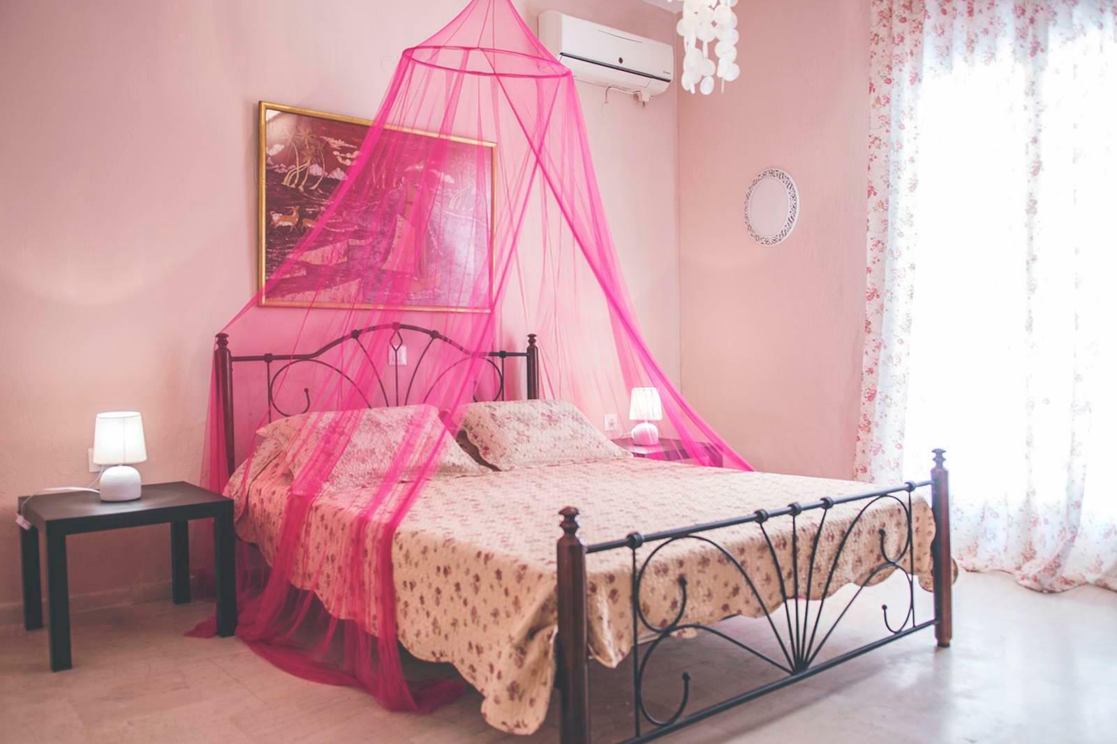 V.a Boutique And Acharavi (Corfu)