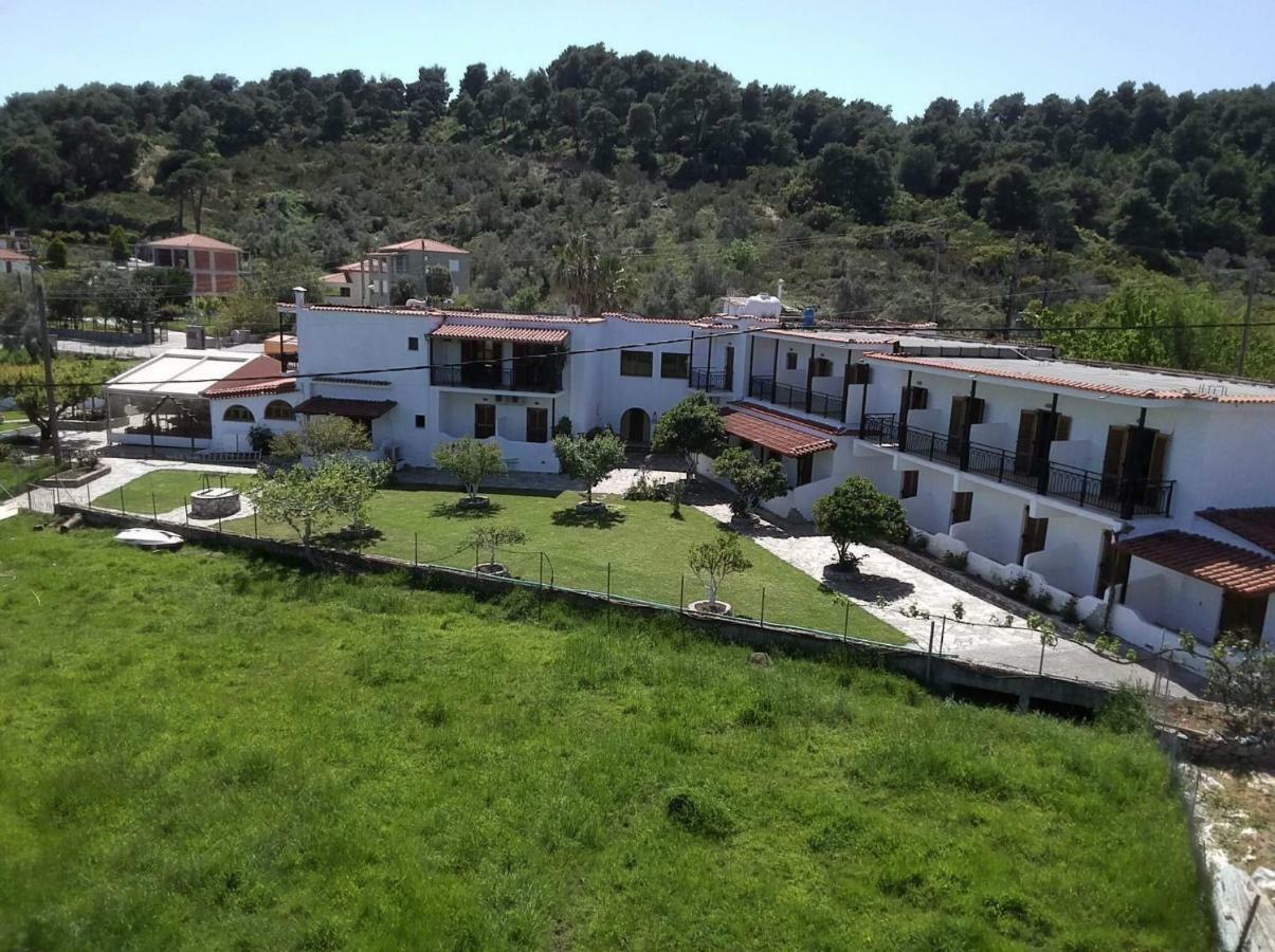 Vontzos Achladies (Skiathos)