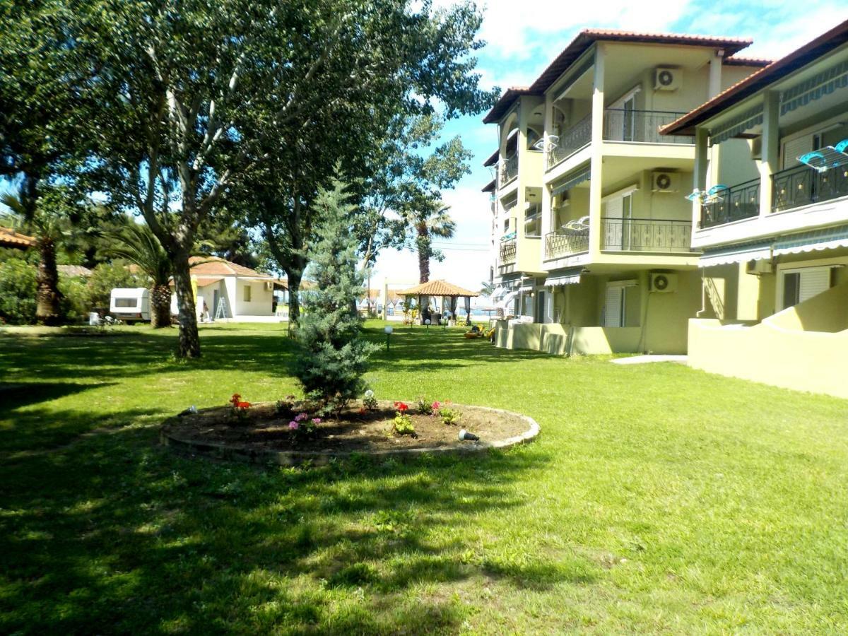 Apartment Chrissi Ammoudia Toroni