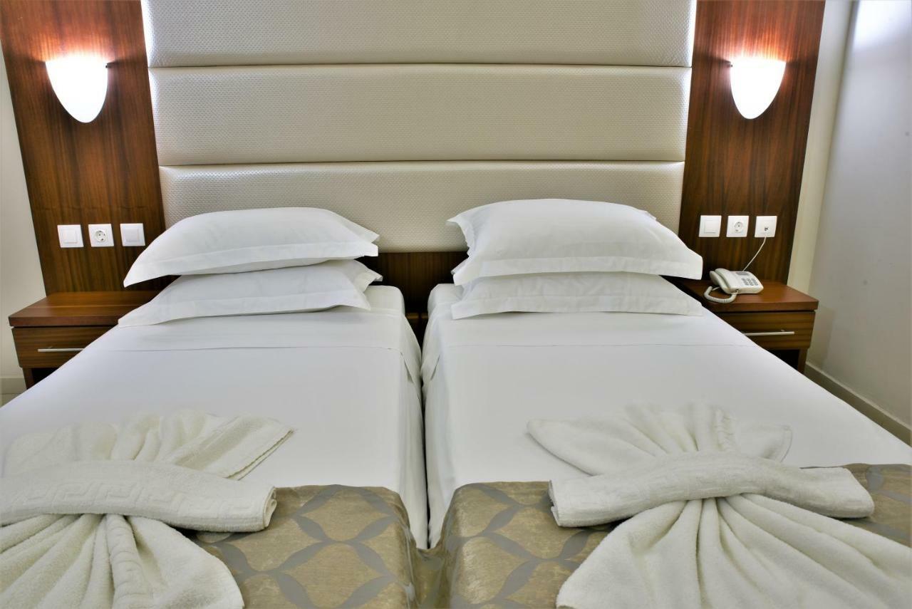 Marathon Hotel
