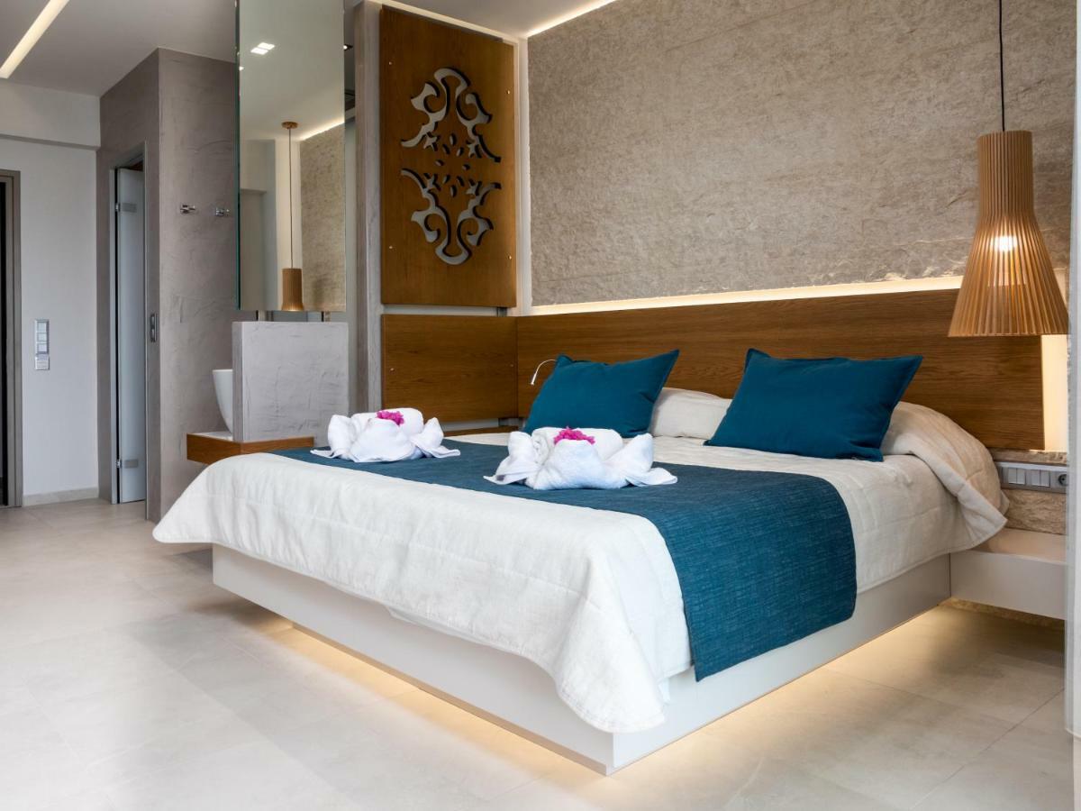 Marinos Hotel 3*
