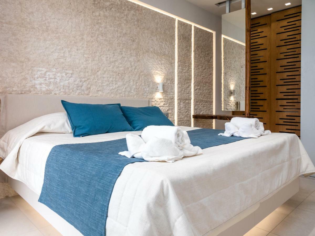 Hotel Marinos