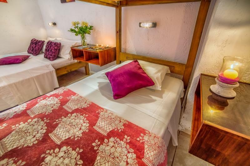 Hotel Roxani 3*