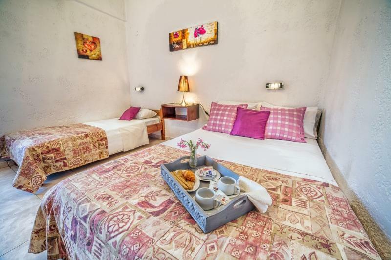 Roxani Hotel 3*