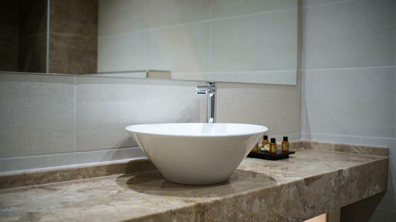 Hotel Agnes Deluxe 3*