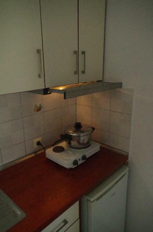 Esperos Aparthotel 2*