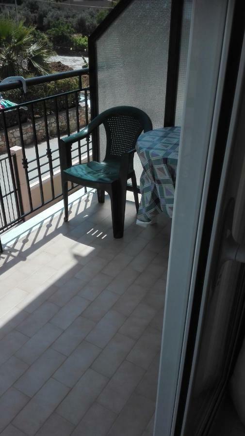 Alexandros Aparthotel