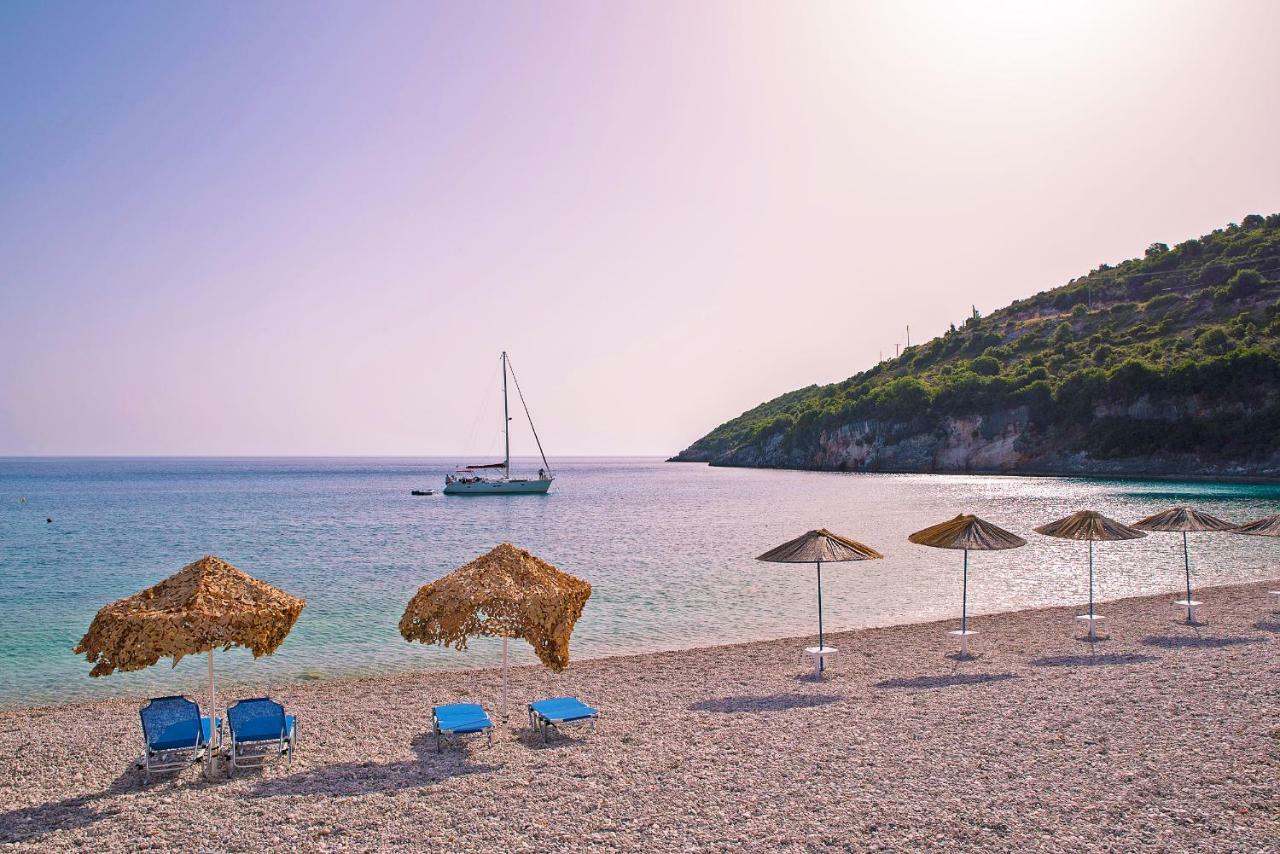 Coastal Paradise Found - Komis' Private Pool Retreat * Agios Nikolaos (Zakynthos)
