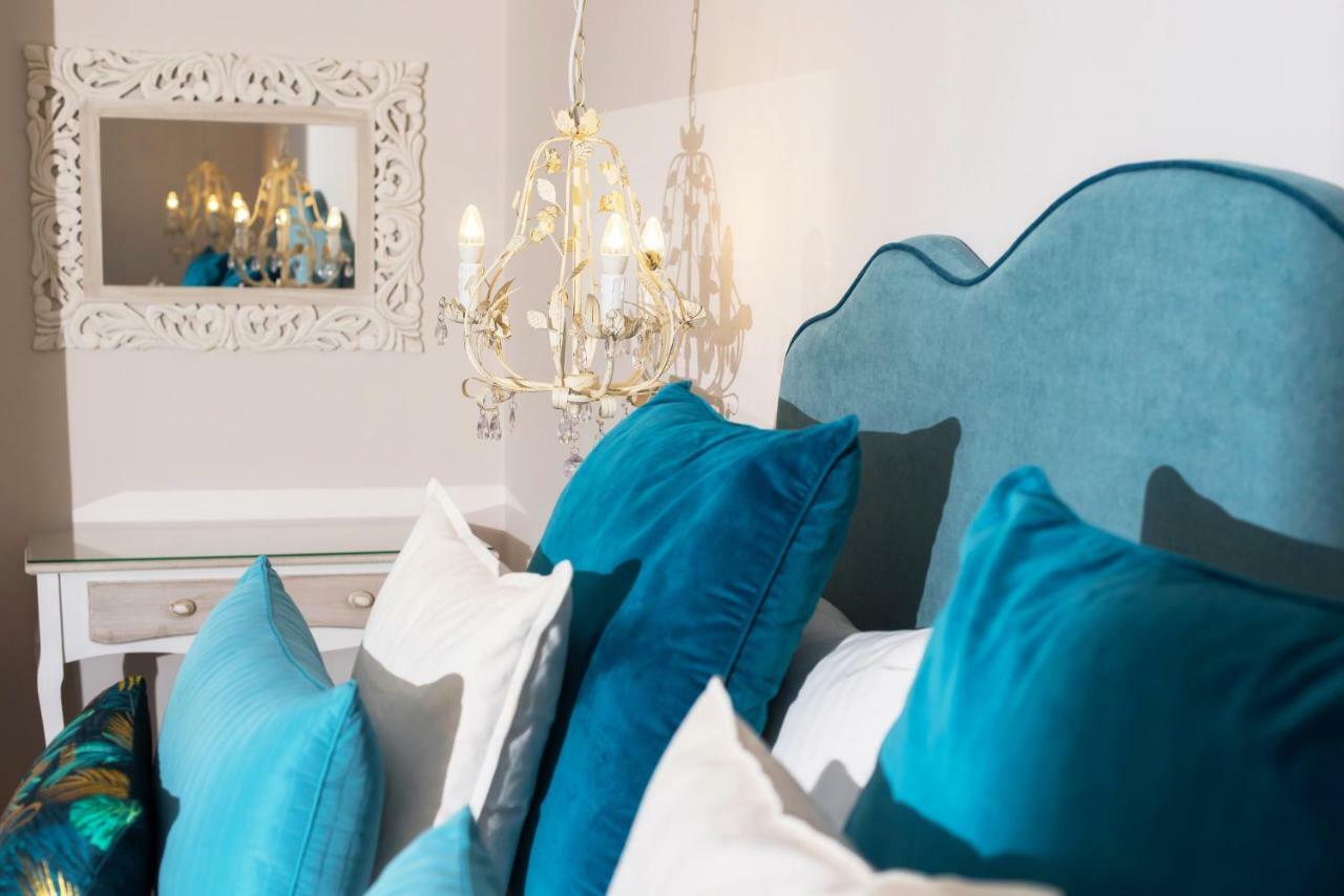 Ammos Boutique Apartments & Suites Hotel 3*
