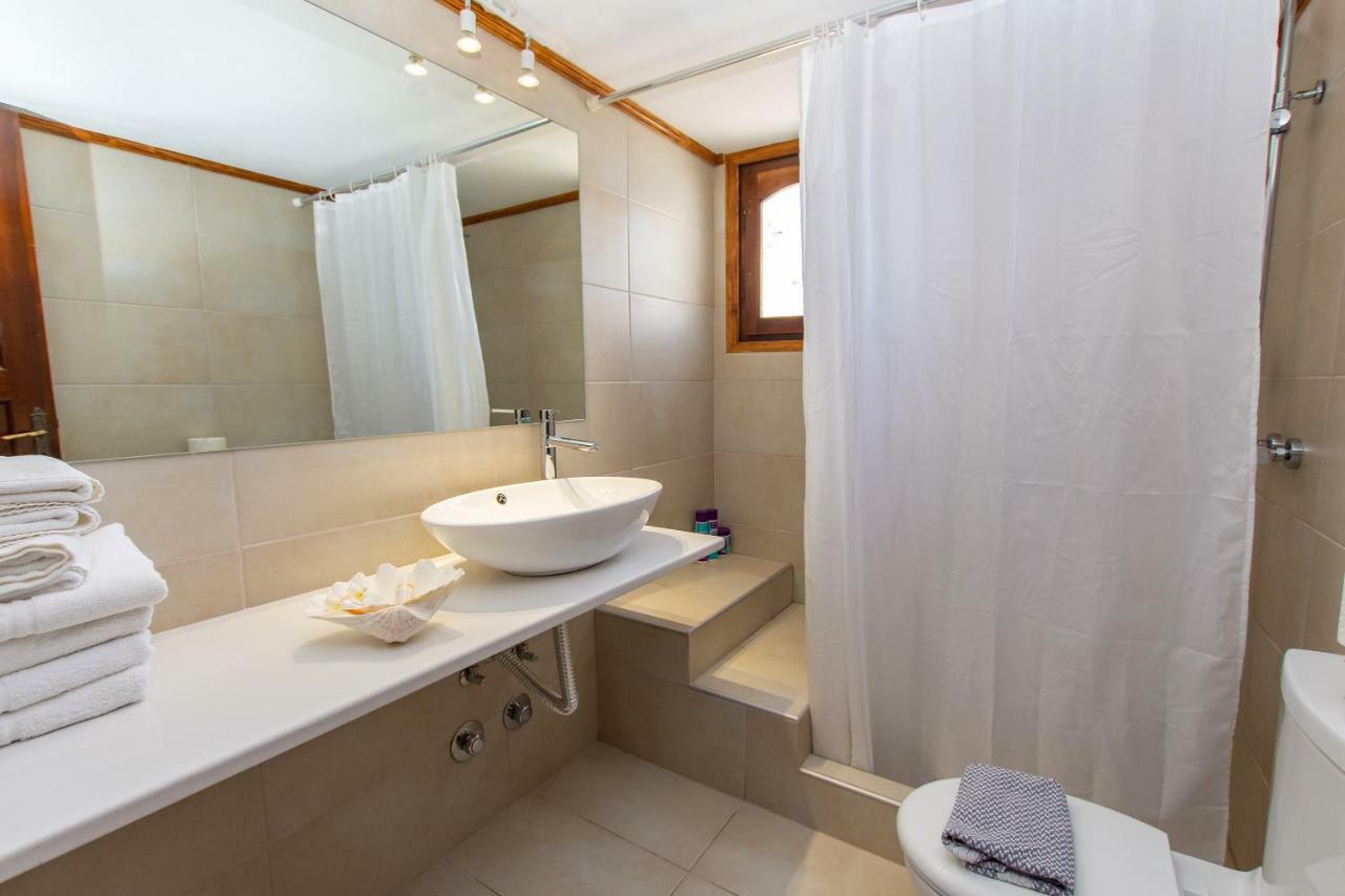 Anchor αpartments Apartment