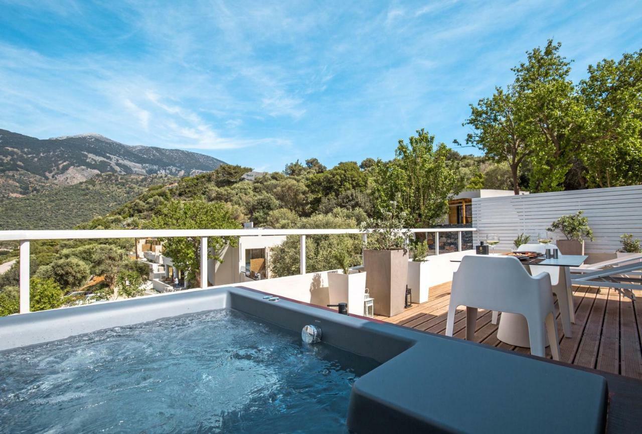 Monastery Estate 3* Sougia