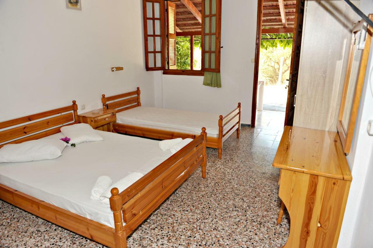 Studios Dimitris Giatras Zakynthos Town