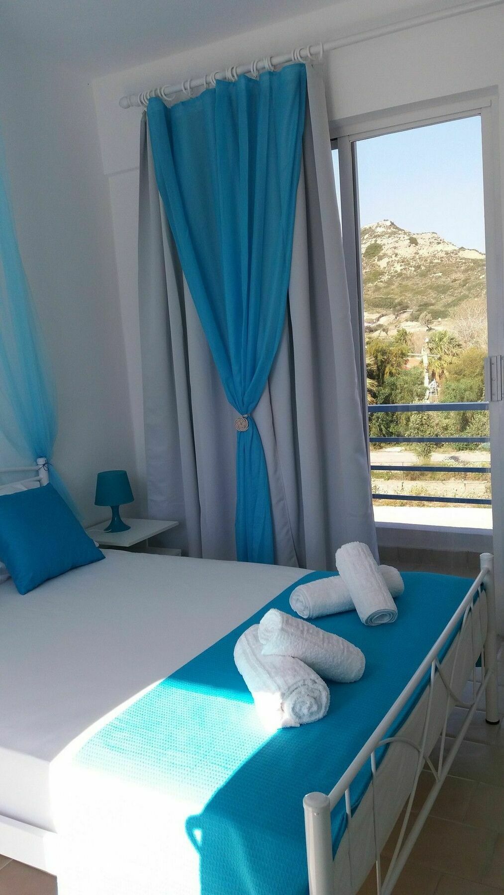 Sofias Blue *