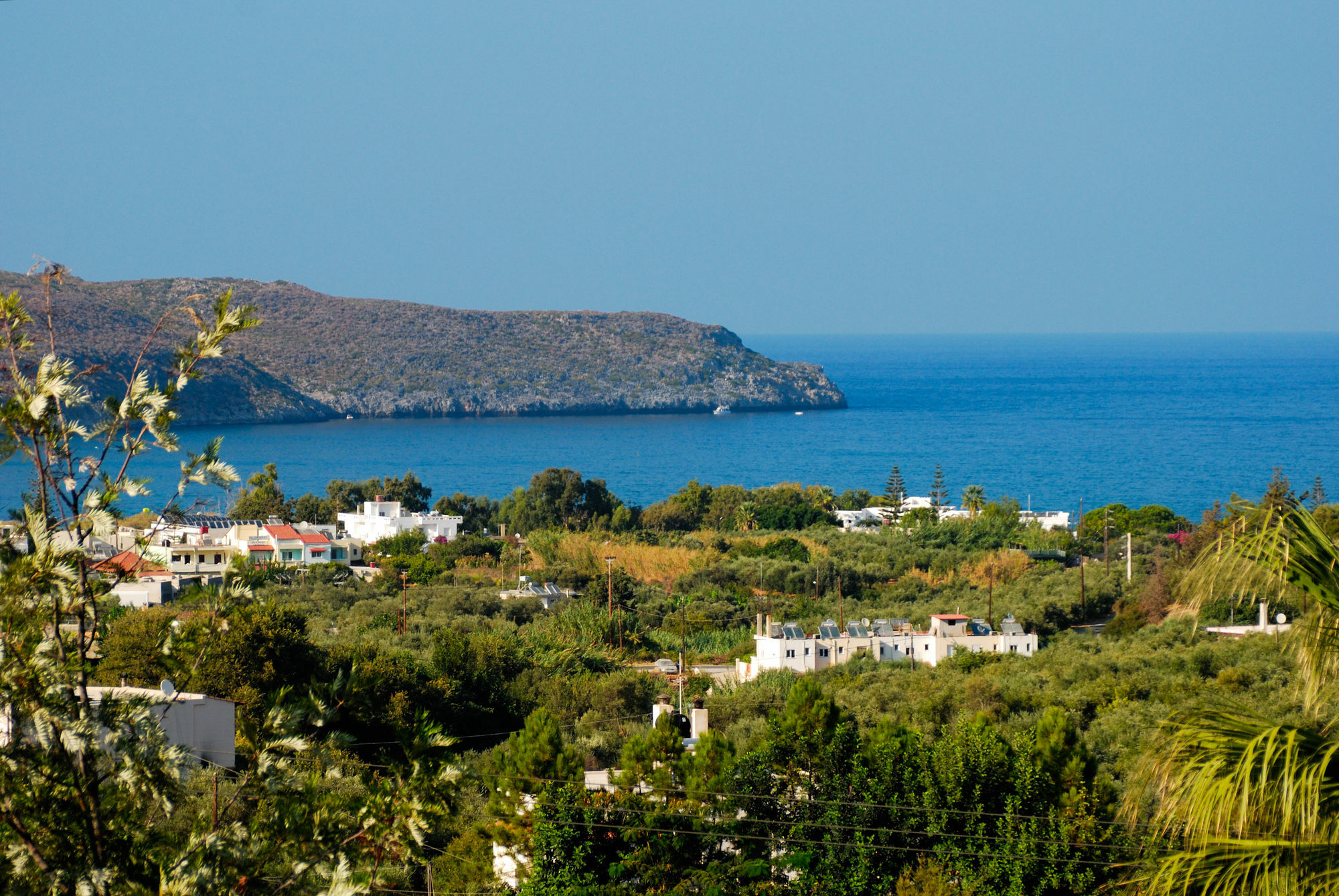 Life Apartment Agia Marina (Crete)