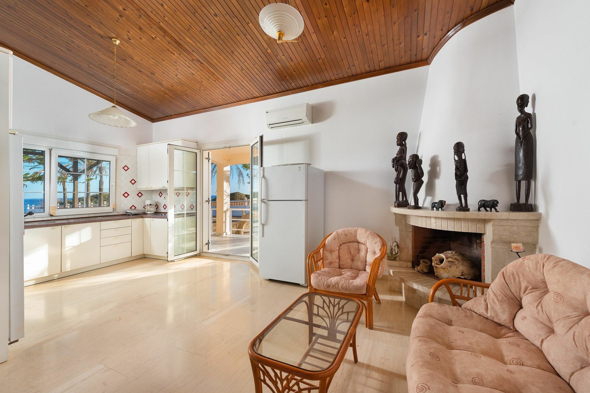 Maria Beachfront