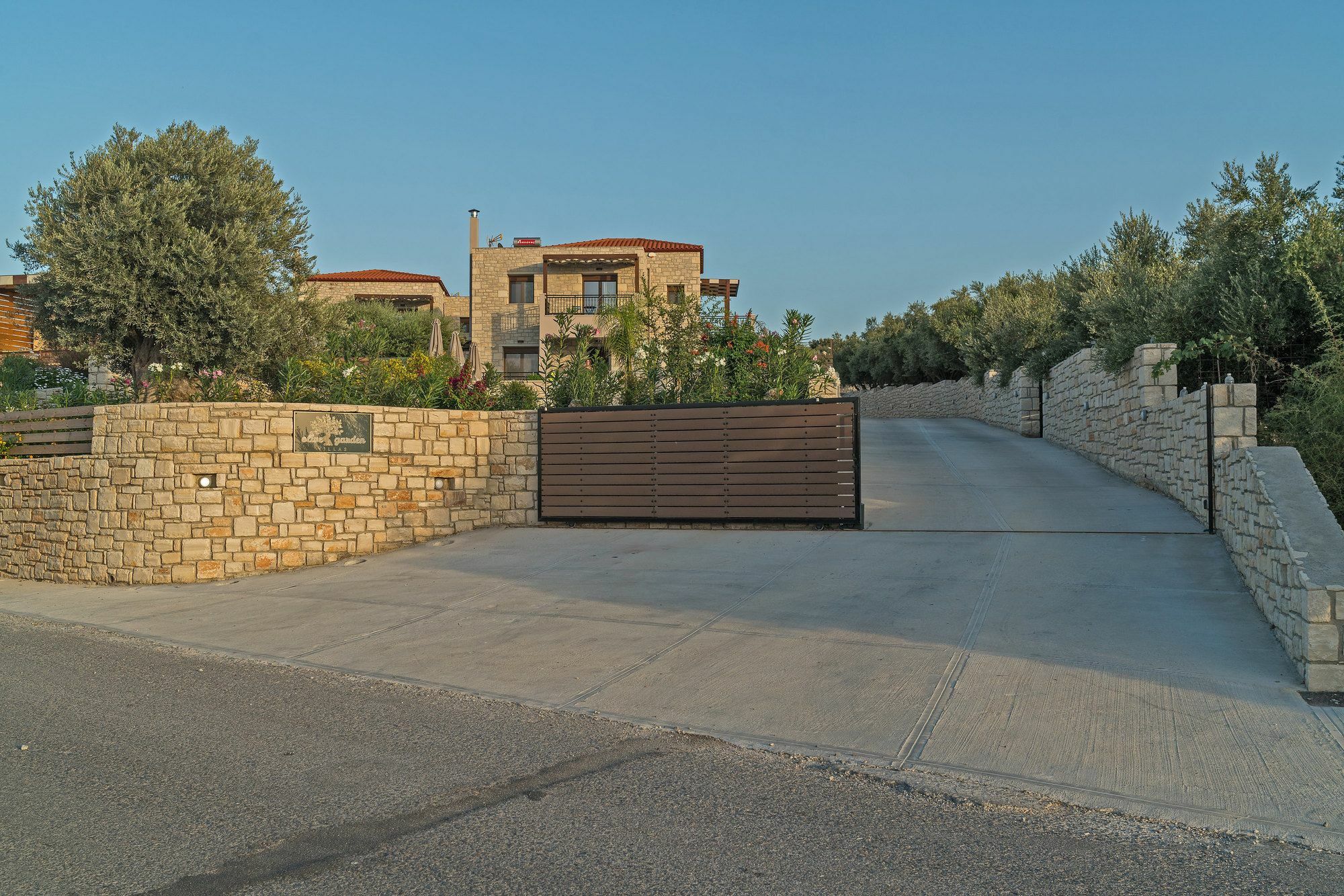 Villa Olive Garden Perama (Crete)