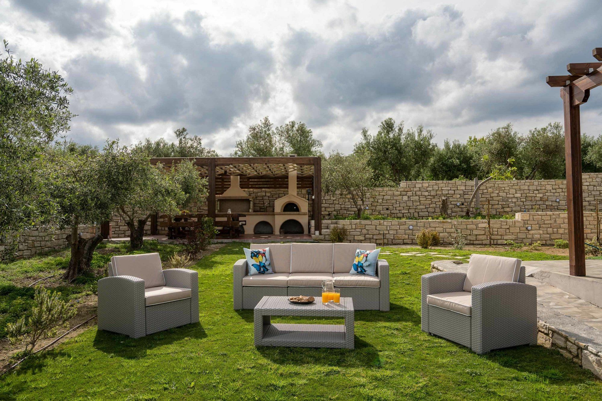 Villa Olive Garden Perama (Crete)