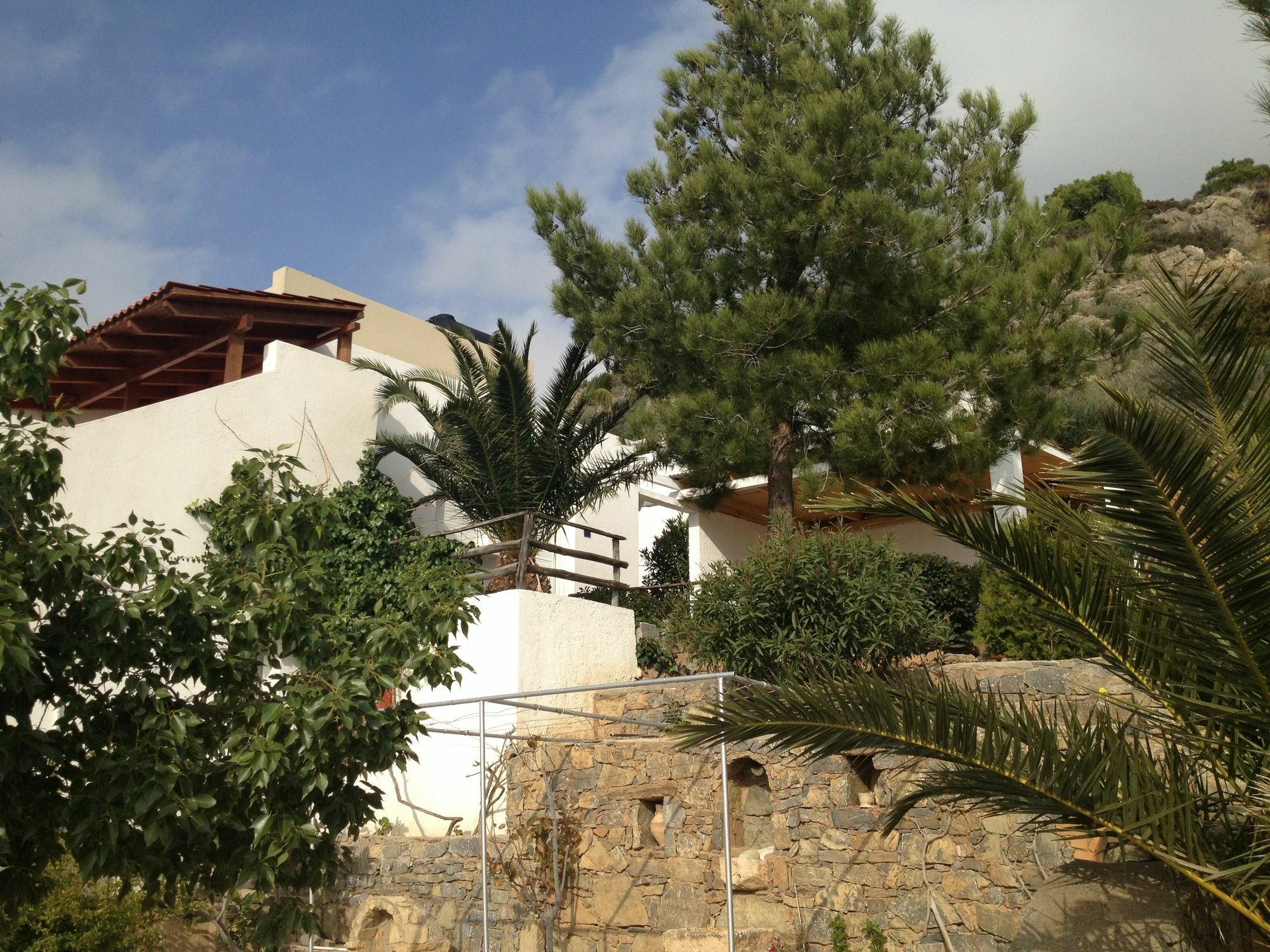 Nakou Village 3*