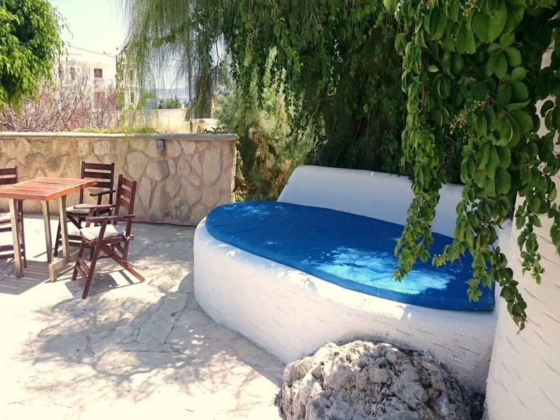 Oceanides Apartment *