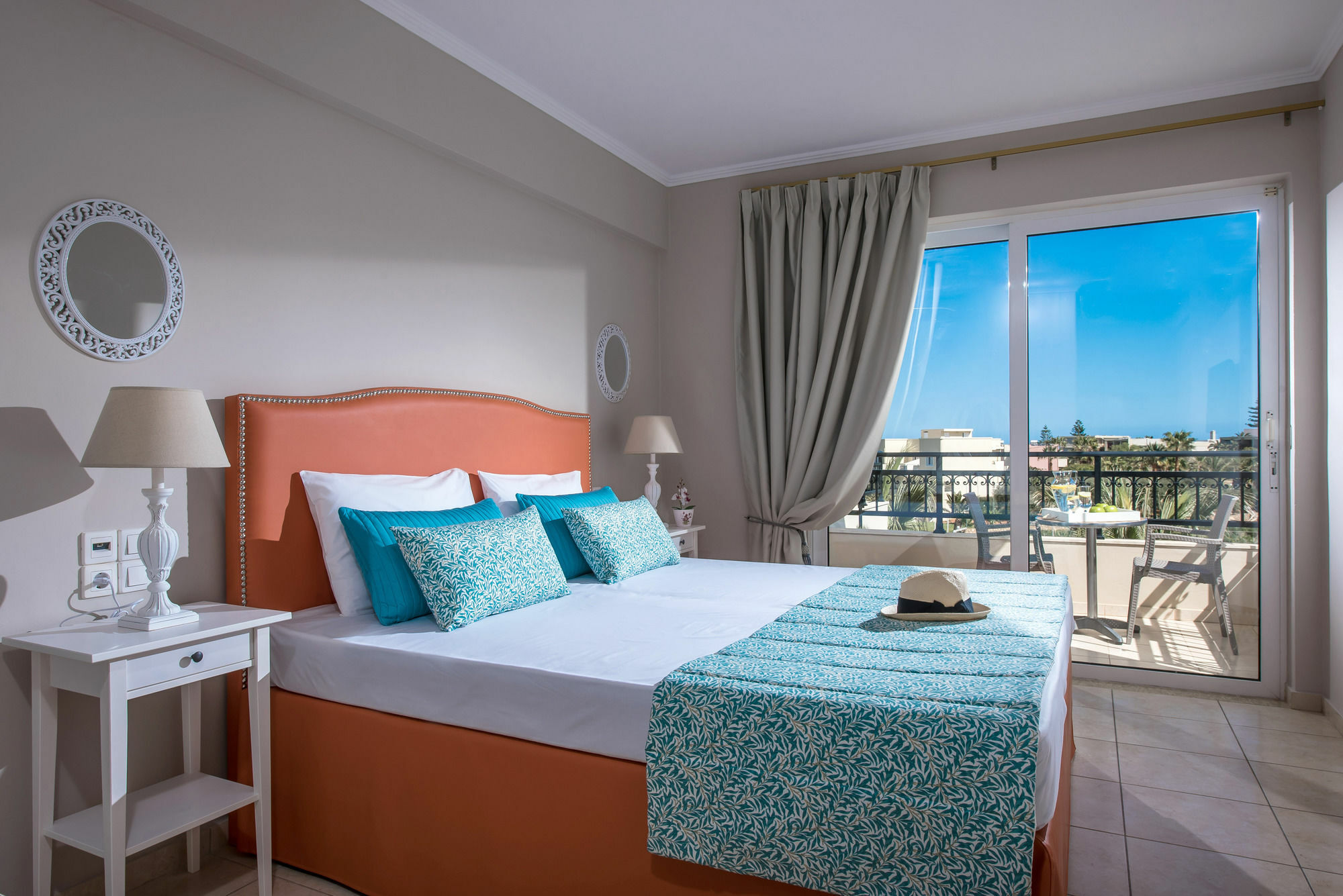 Ammos Boutique Apartments & Suites