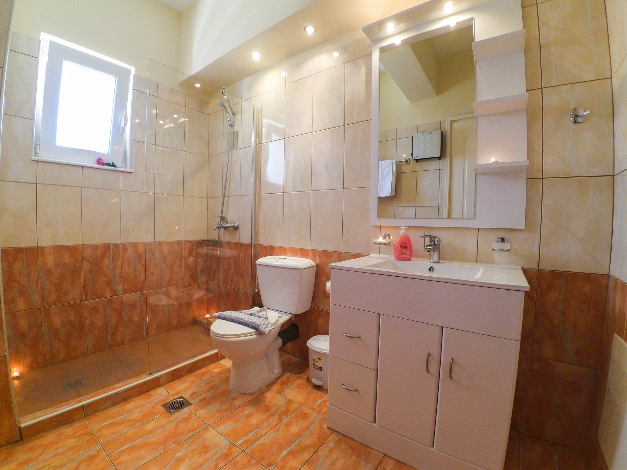Roumpini Homes * Stalos