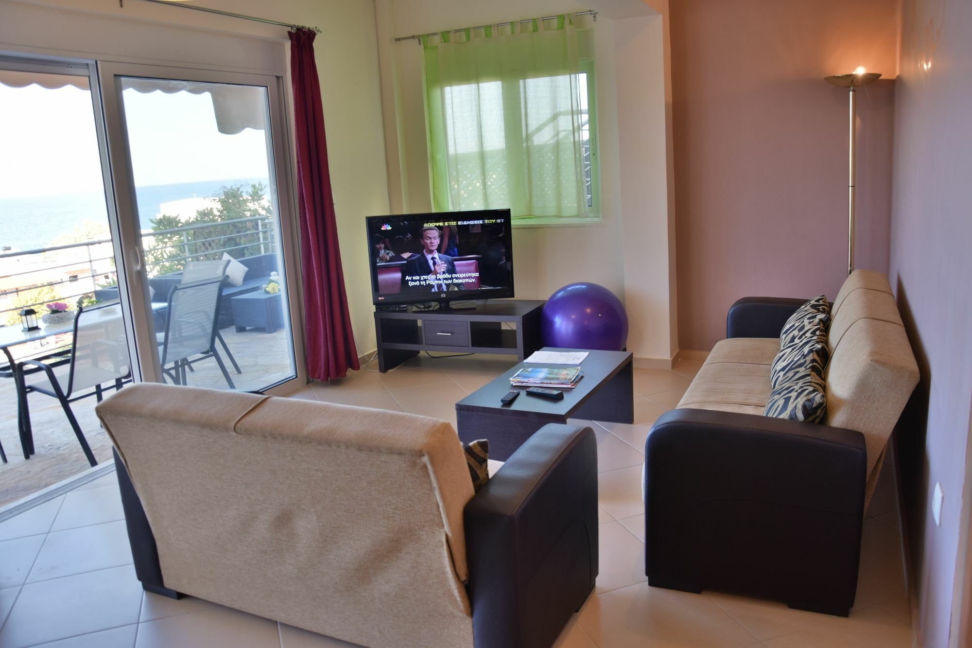 Roumpini Homes * Stalos