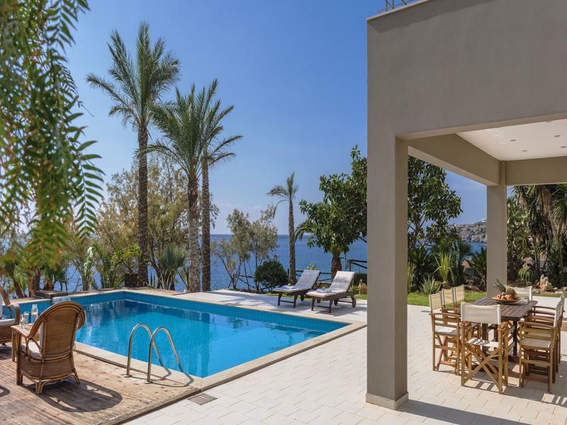 Beachfront Luxury Villa South Crete, 500M To Restaurant & Bbq!! Villa Makry Gialos (Crete)