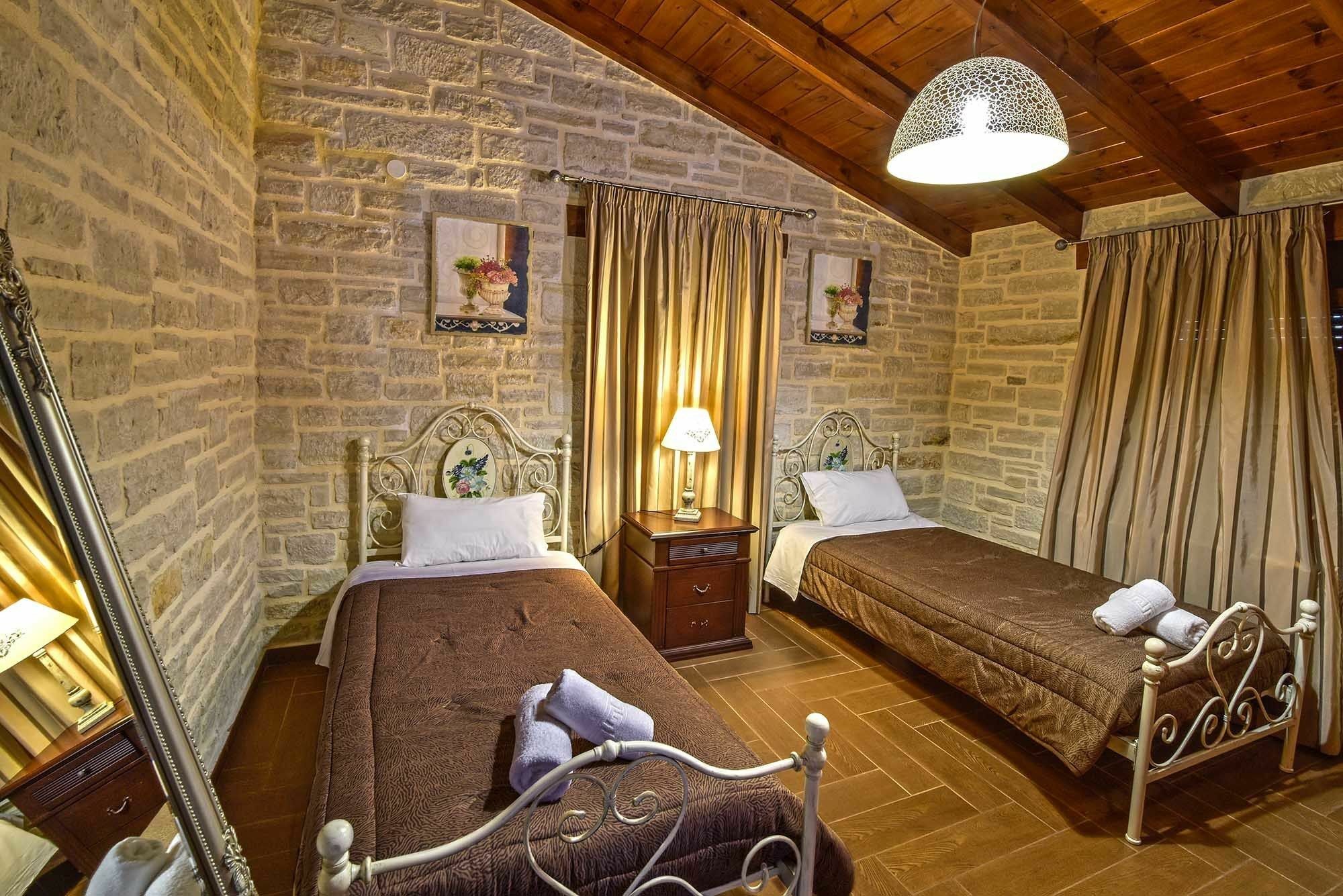 Ahlades Villa