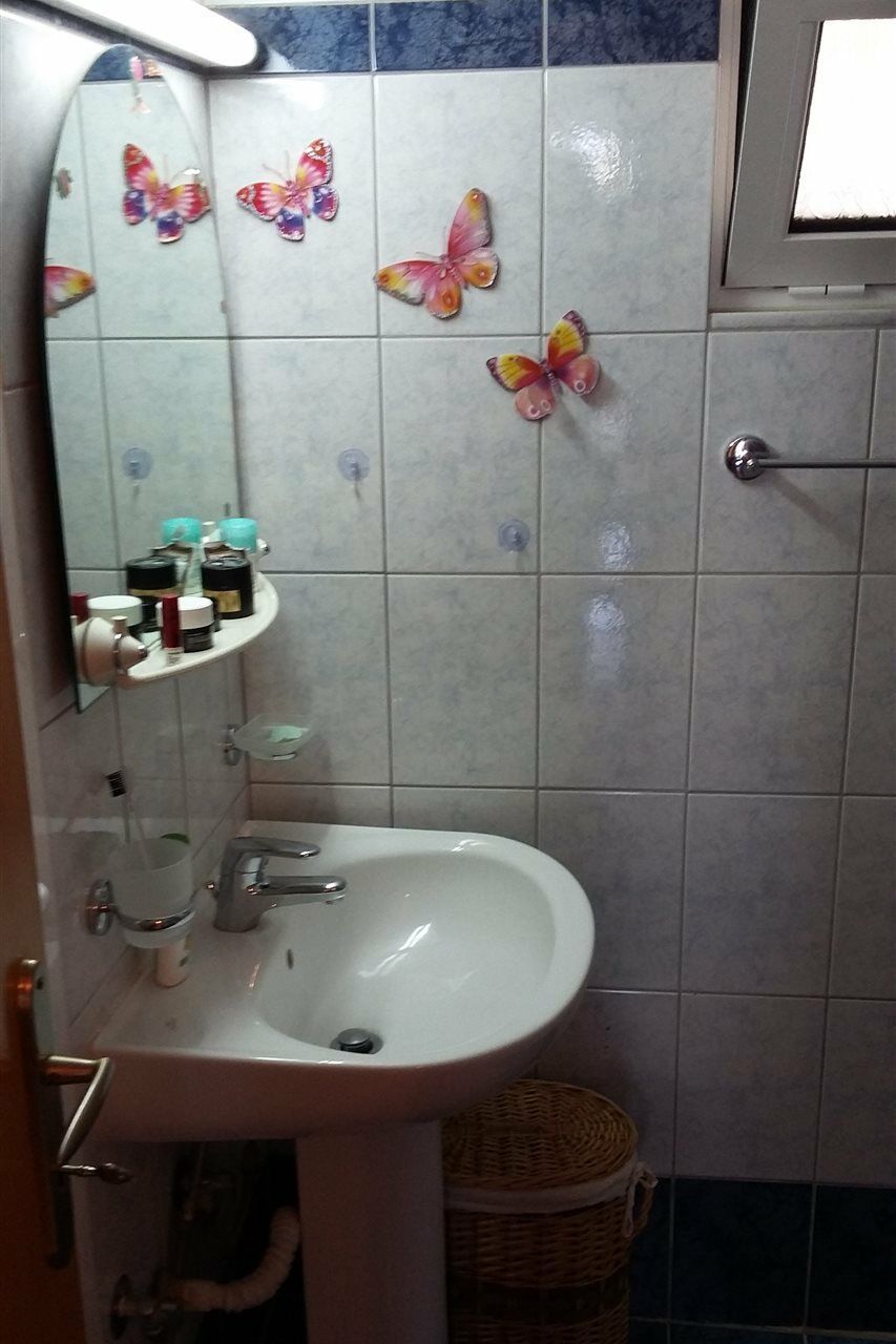 Elia Apartment