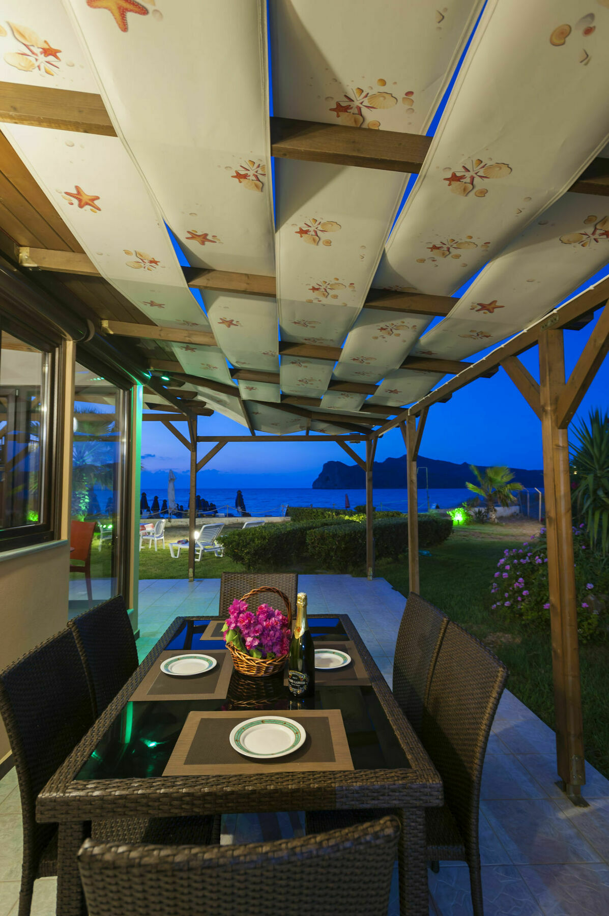 Sea Front Suites, Maisonettes & Apartments Villa *