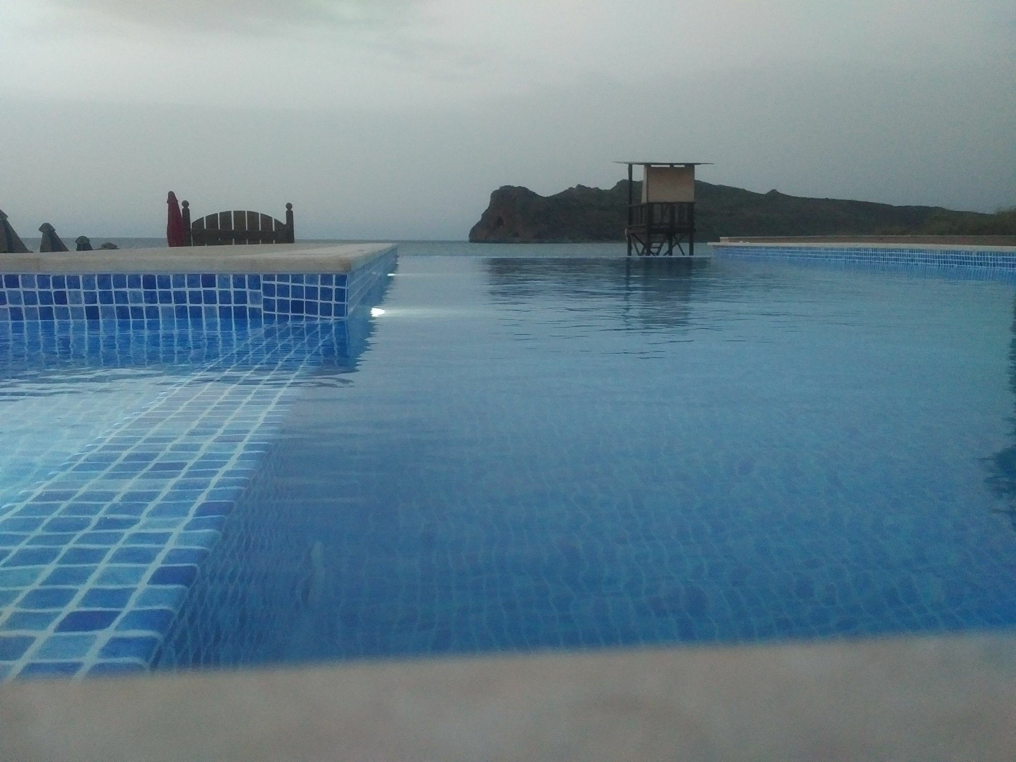 Sea Front Suites, Maisonettes & Apartments