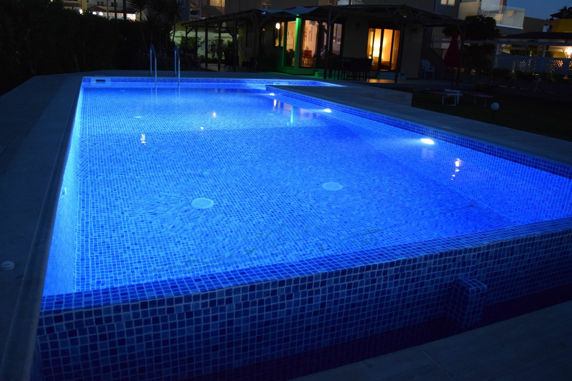 Sea Front Suites, Maisonettes & Apartments Villa Agia Marina (Crete)