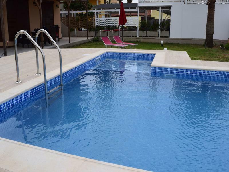 Sea Front Suites, Maisonettes & Apartments