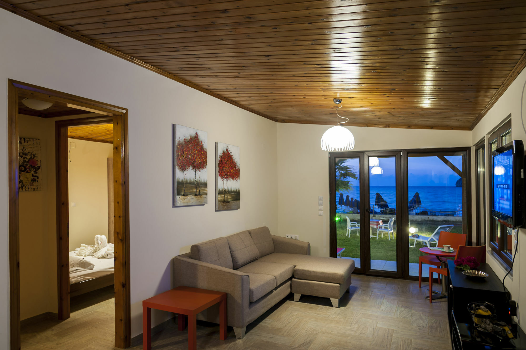 Sea Front Suites, Maisonettes & Apartments Villa Agia Marina (Crete)
