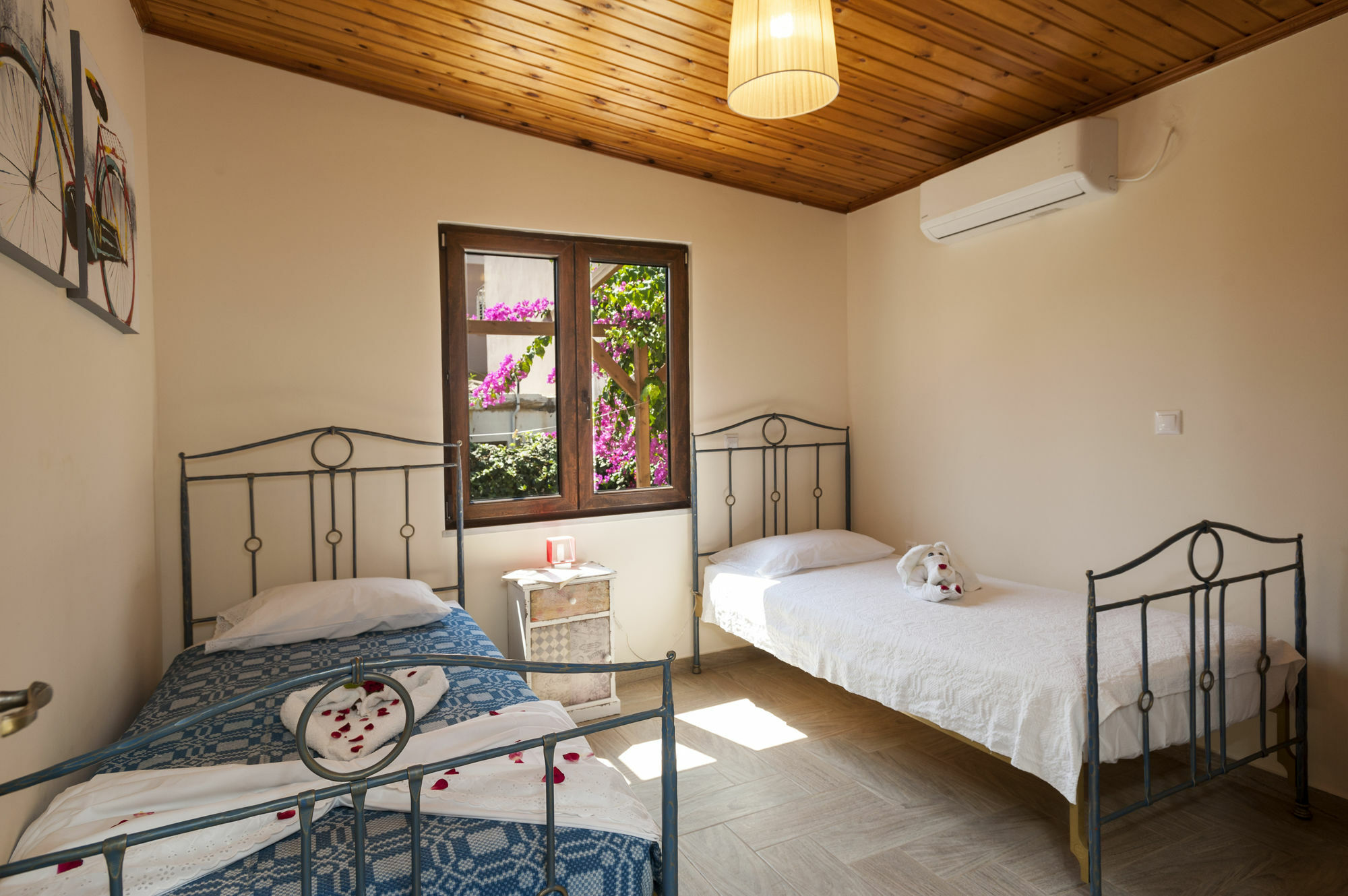 Sea Front Suites, Maisonettes & Apartments Agia Marina (Crete)