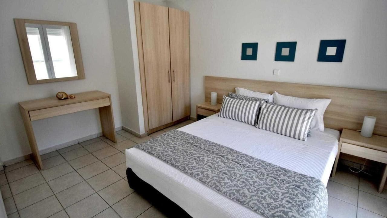 Armyra Apartment *
