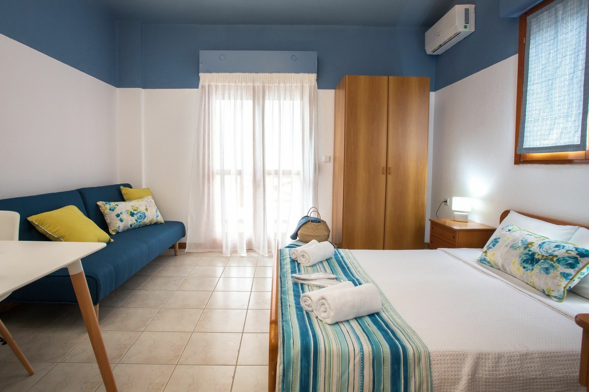 St.john Village Apartment *