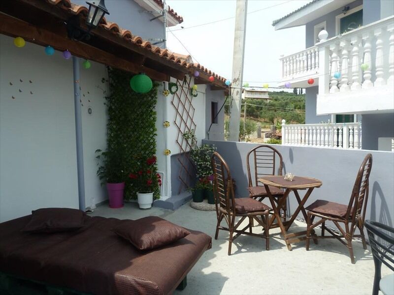 Amarylis Beachfront Studios Apartment