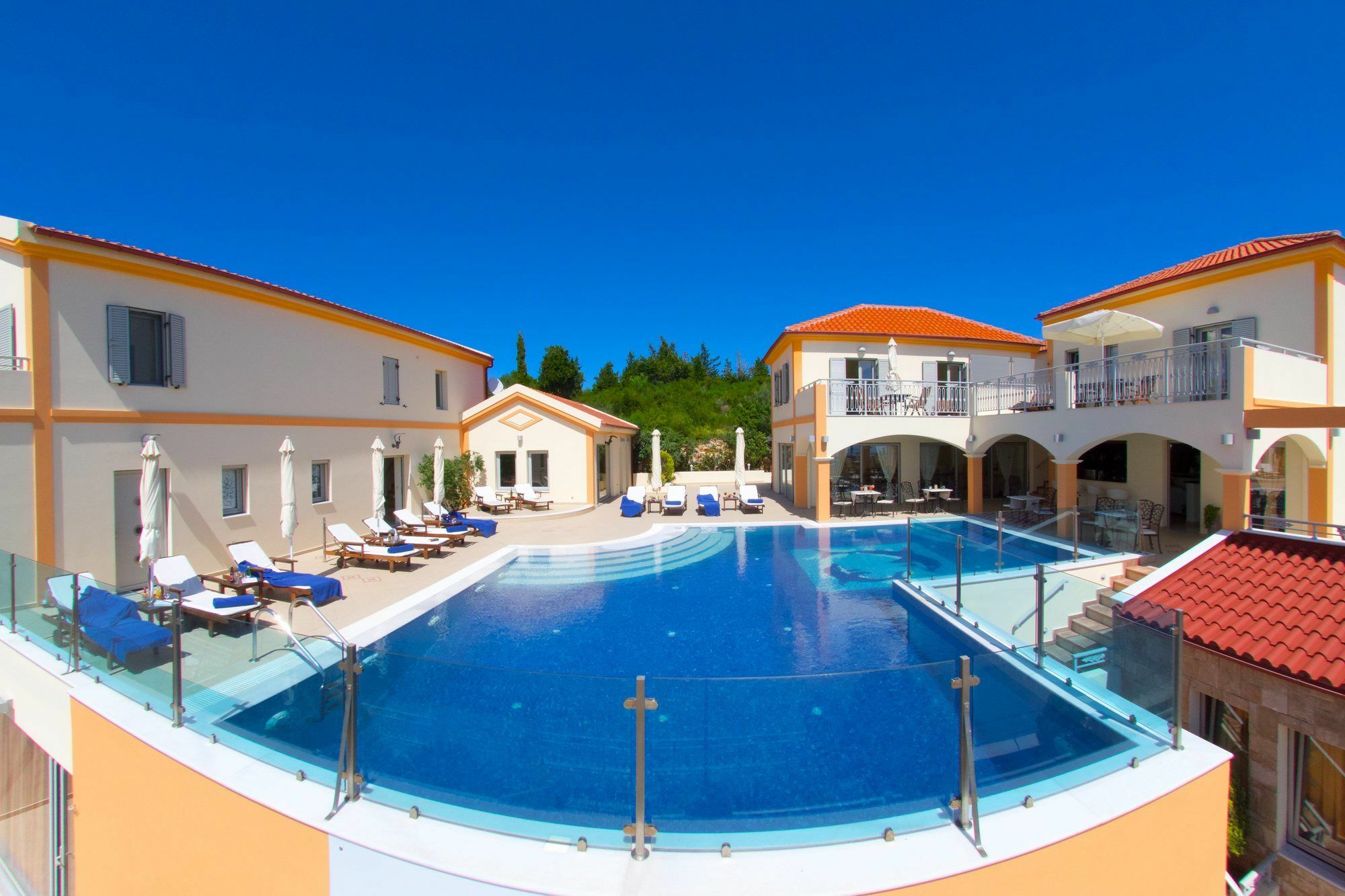 Melmar View Hotel 4*
