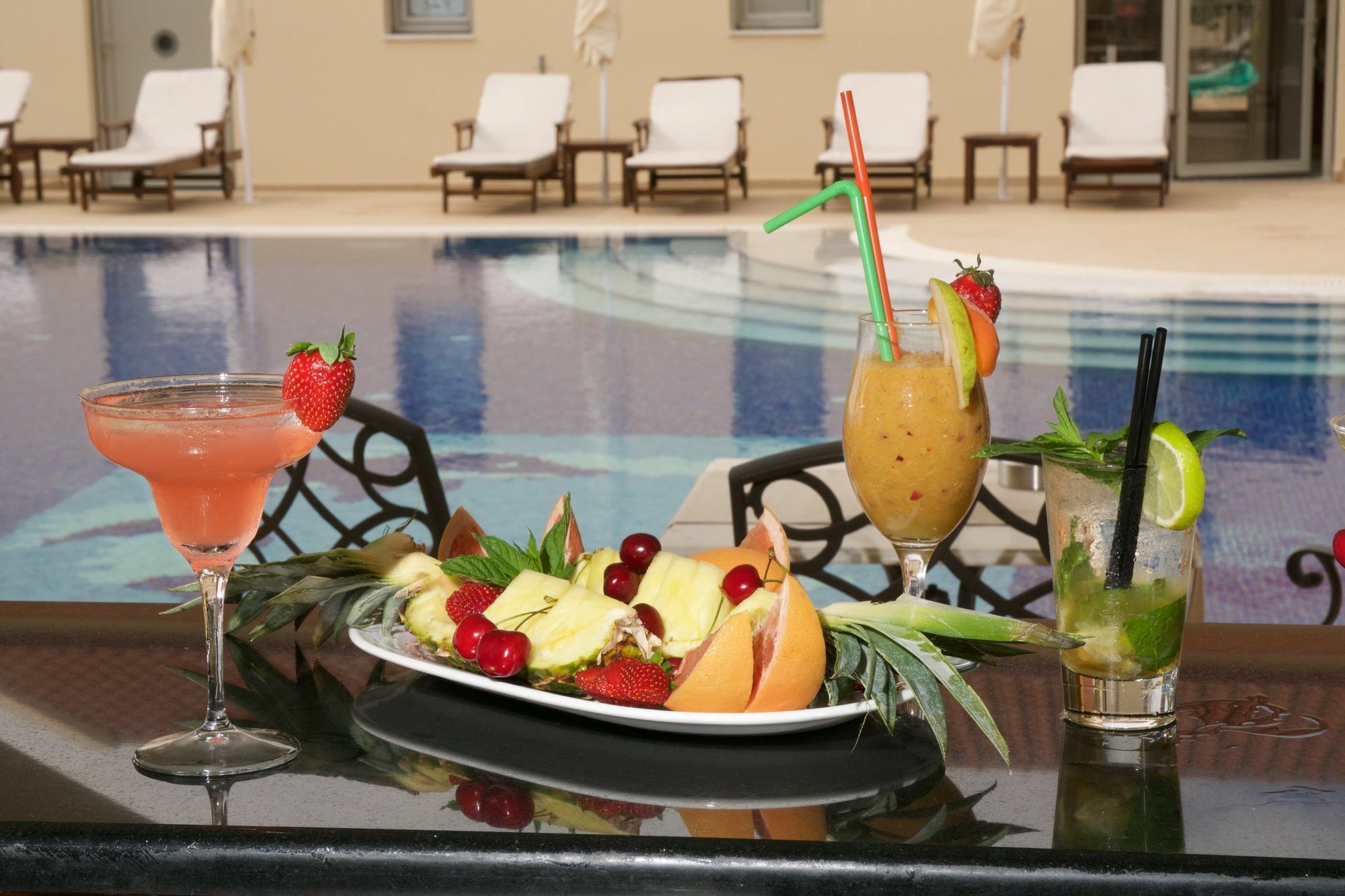 Melmar View Hotel 4*
