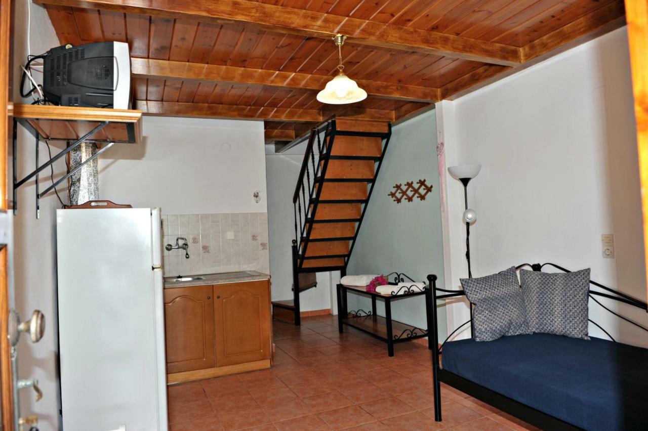 Apartment Studios Dimitris Giatras Zakynthos Town