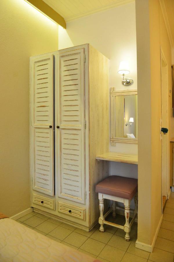 Hotel Marina 2*