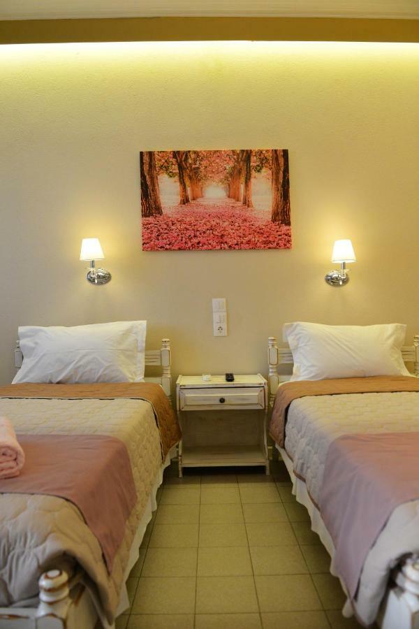 Marina Hotel