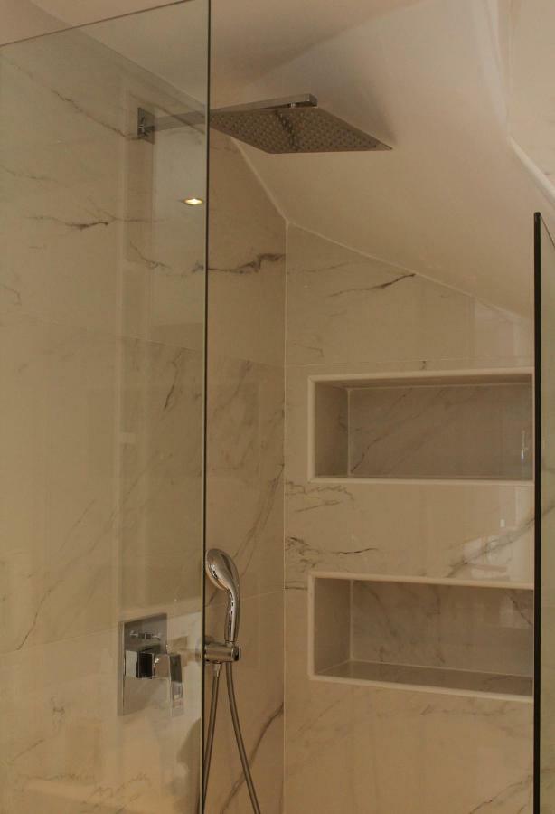 Villa Crystal &