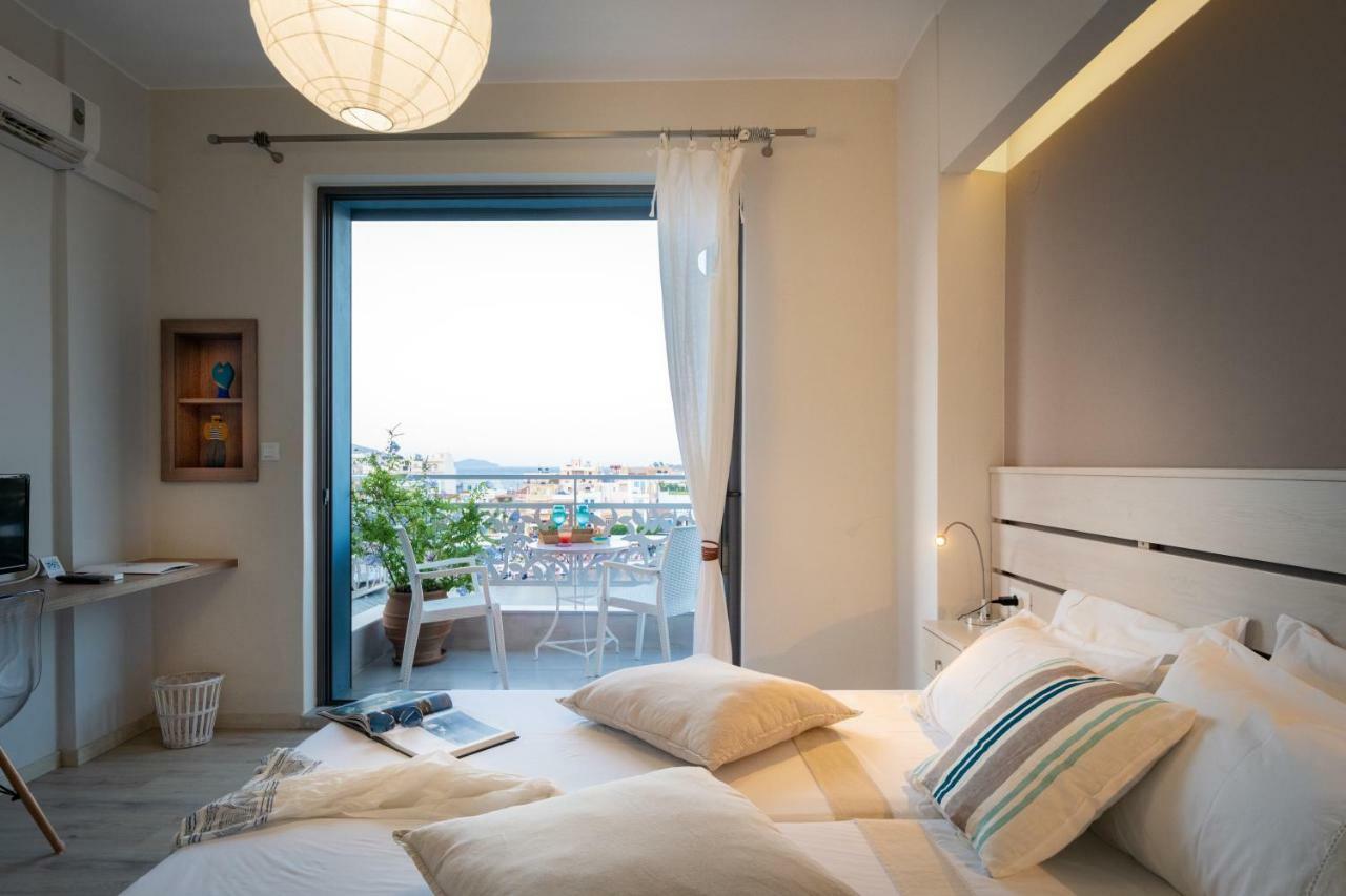 Emerald Apartment