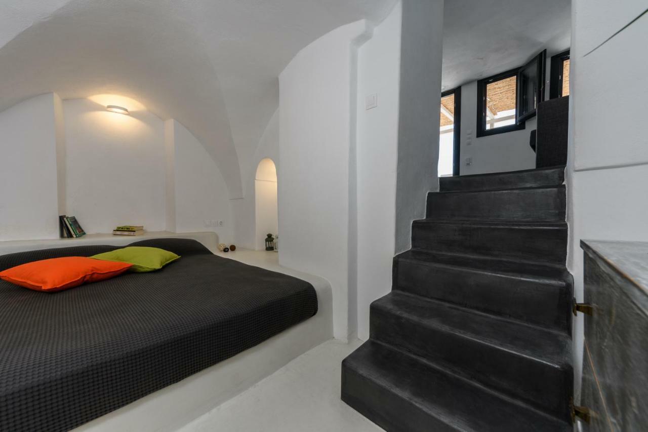 Villa The Luna Emporio (Santorini)